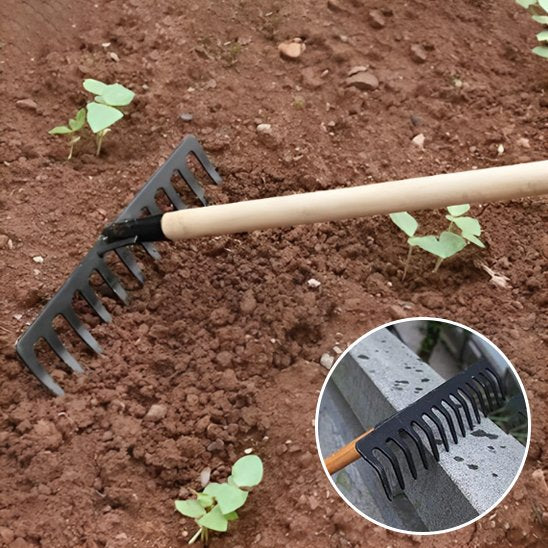 rateau de desherbager vus gros plan sur ciment